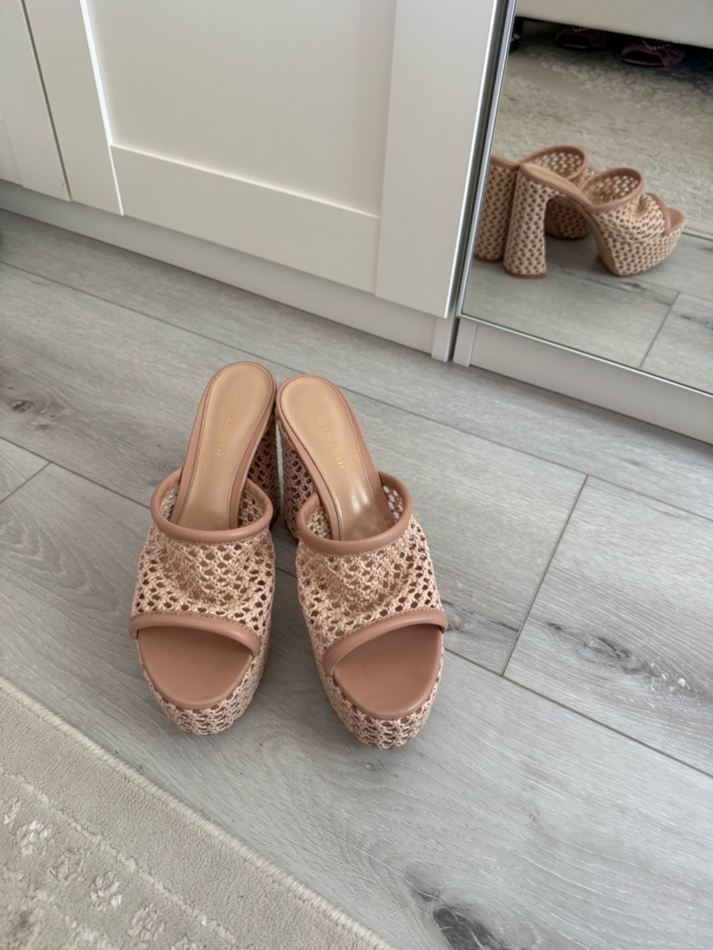 Gianvito Rossi Mallorca Sandals - Picture 2 of 4
